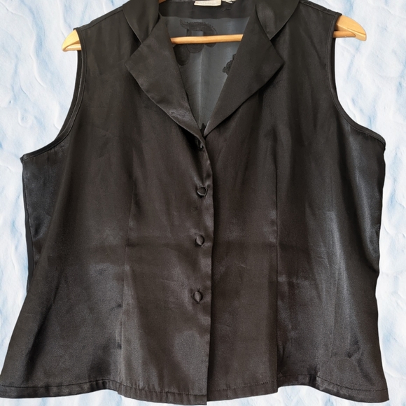 Delicate Treasures Intimates Tops - Button Up Vest/Blouse